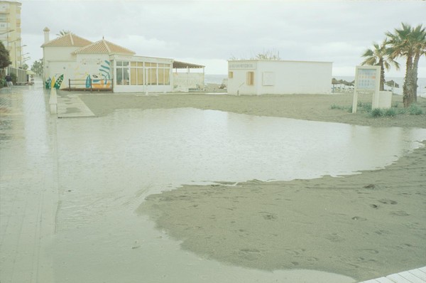 CONVERTED WITH PHOEBUS BY POST-FX