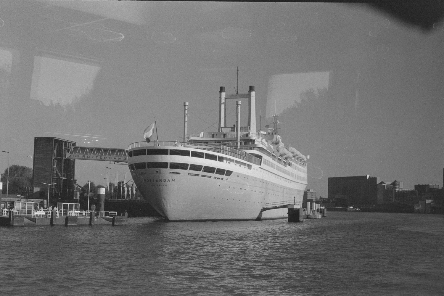 000318 - 10/24 - Holland #08