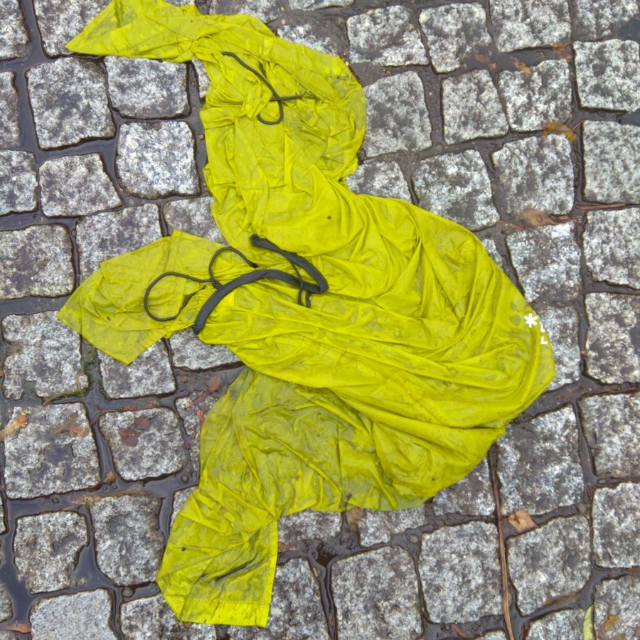 jacke auf kreuzstraße